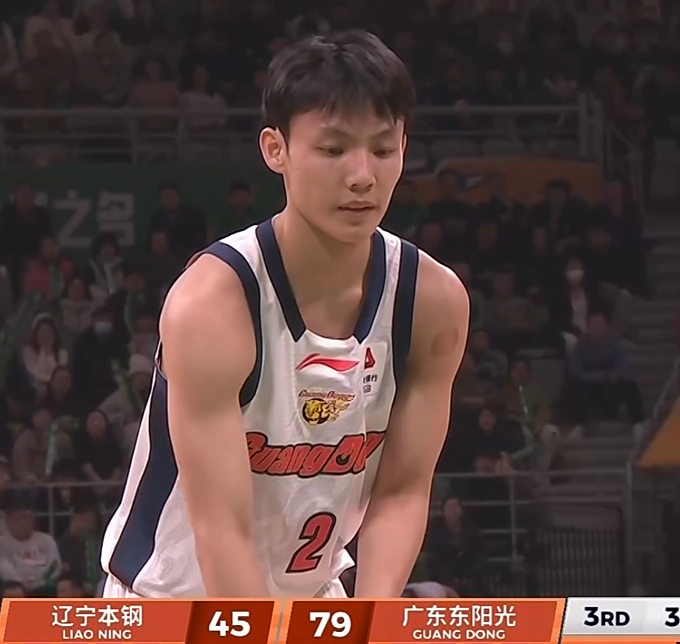 开云体育app-广东宏远今日早报！徐杰重返男篮，朱芳雨回购徐昕，麦考尔将复出