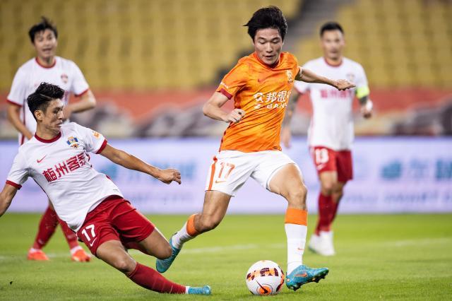 开云app官方版最新下载-【中超】武卡诺维奇造险 长江0比0平梅州结束八连败